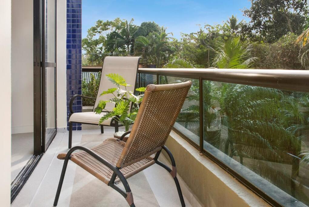 Duplex Service Pool Nature