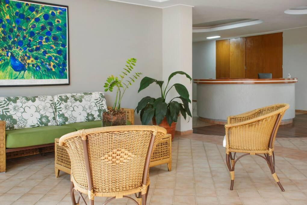 Apartment Duplex Service Pool Nature *